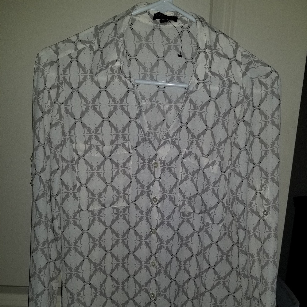 Express blouse white button down NWOT